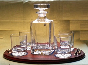 Decanter Presentation Gift Set (oval) with FREE Text Engraving on Decanter 